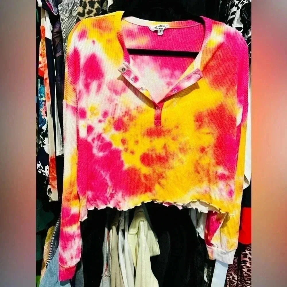 BB Dakota Thermal Henley Tie Dye Long Sleeve Crop Top - Picture 4 of 5